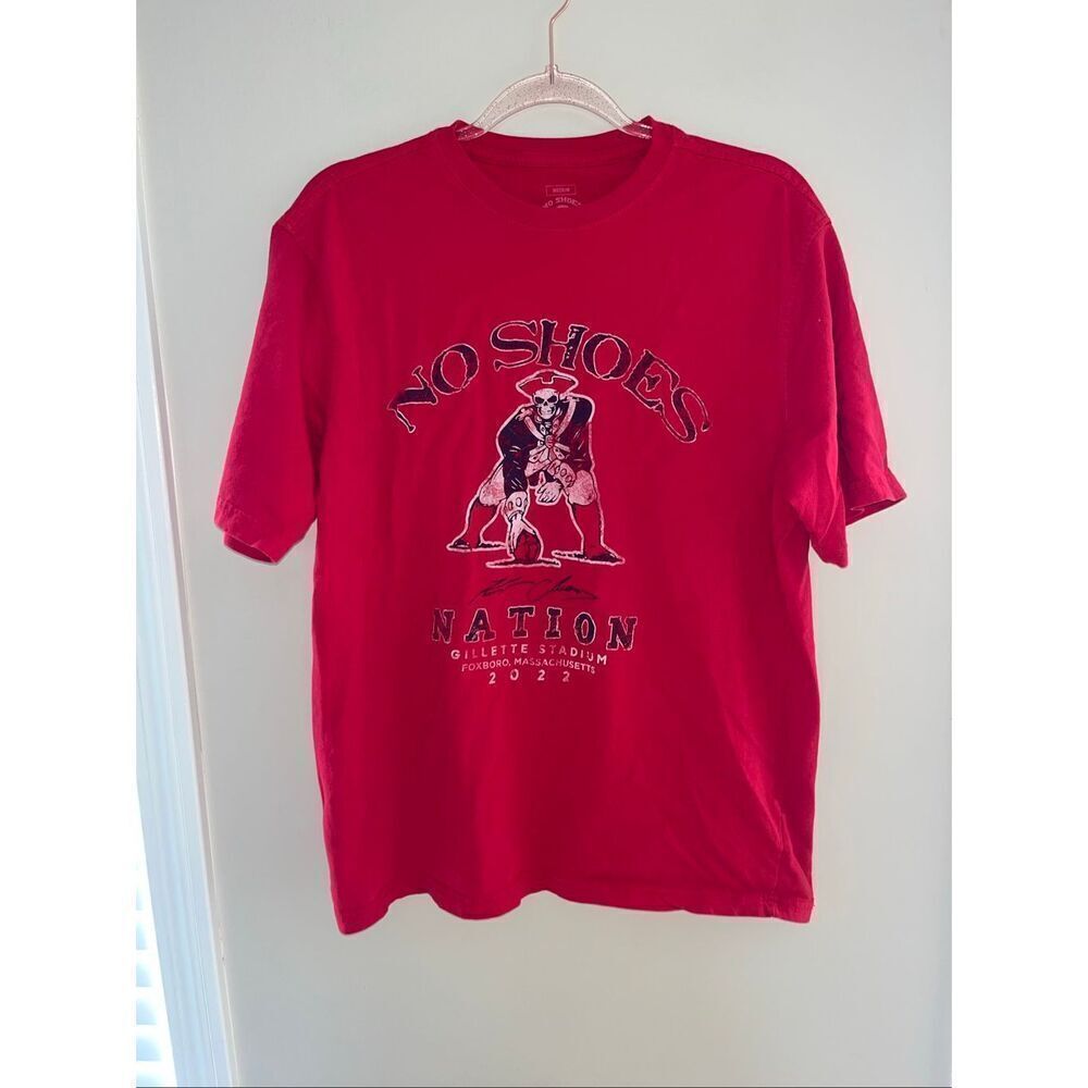 Kenny Chesney 2022 Gillette Stadium No Shoes Nation Red Concert Tee M